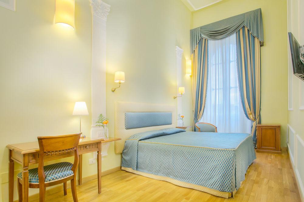 פירנצה Hotel Bretagna Heritage - Alfieri Collezione מראה חיצוני תמונה