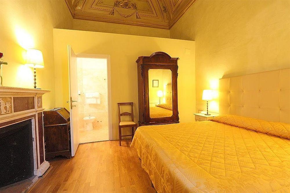 פירנצה Hotel Bretagna Heritage - Alfieri Collezione מראה חיצוני תמונה